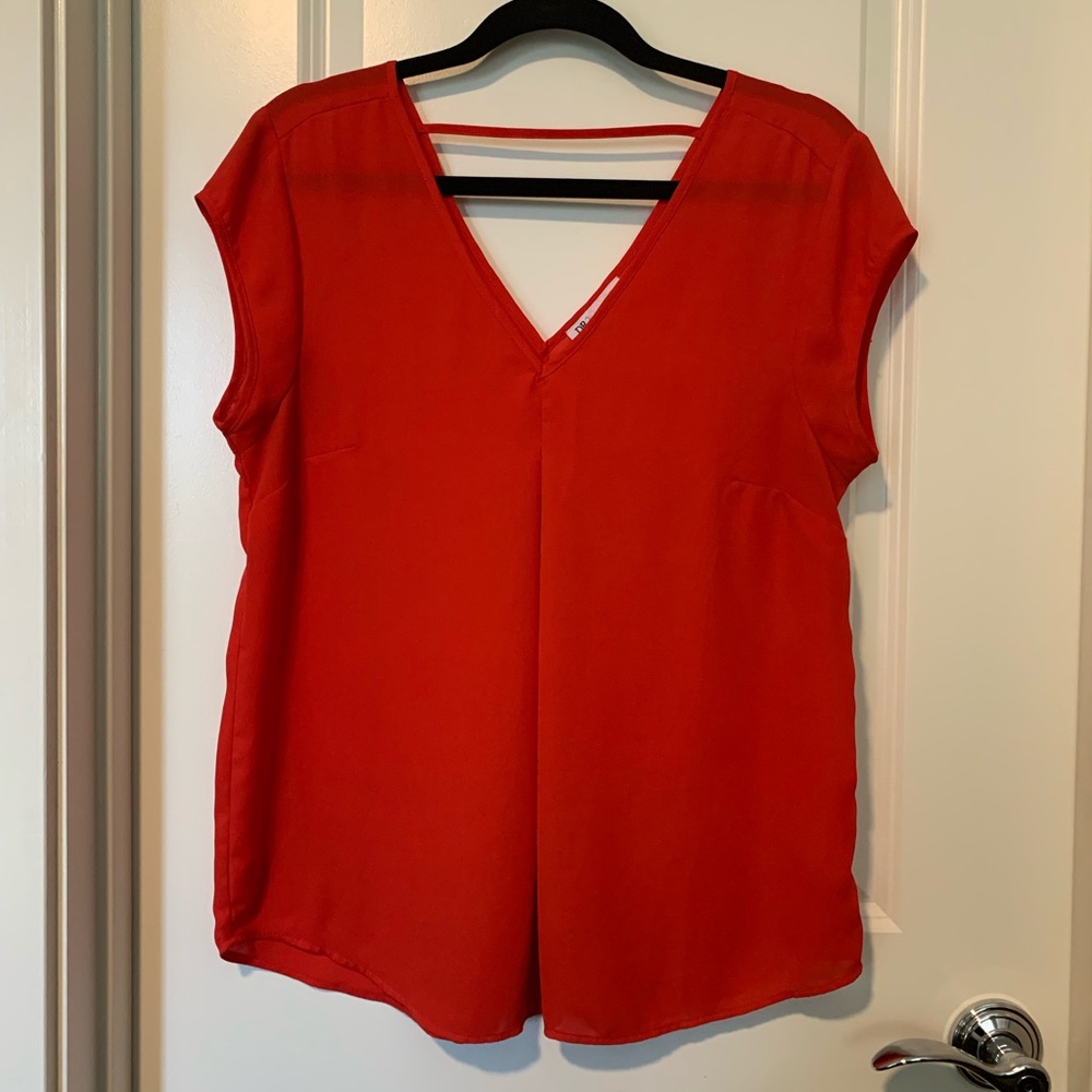 Red Double V-Neck Short-Sleeve Blouse DR2